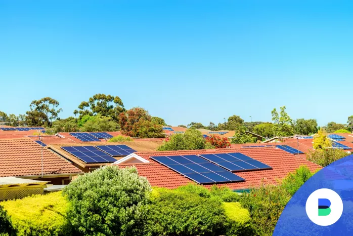 KH zöld hitelből telepített napelem a házak tetején